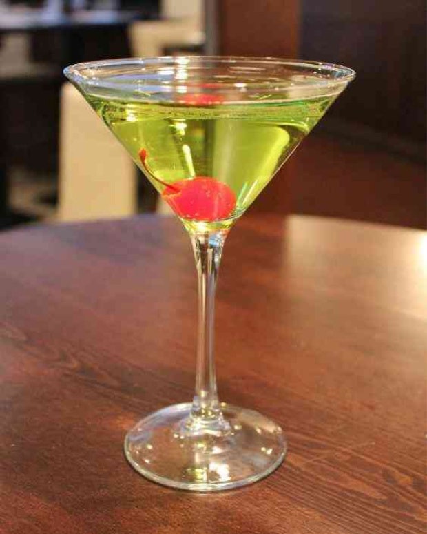 St. Patrick's Day mixed drinks &amp;amp; cocktail recipes