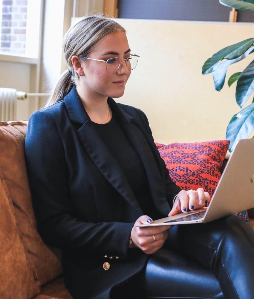 Man Sparks Debate After Arguing It's Perfectly Okay To Lie On Your Resume