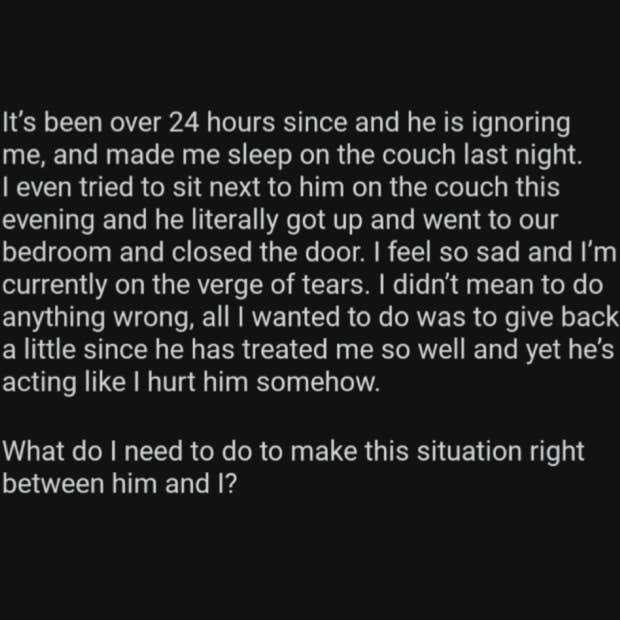 woman's boyfriend accuses her of emasculating him by paying for their dinner bill