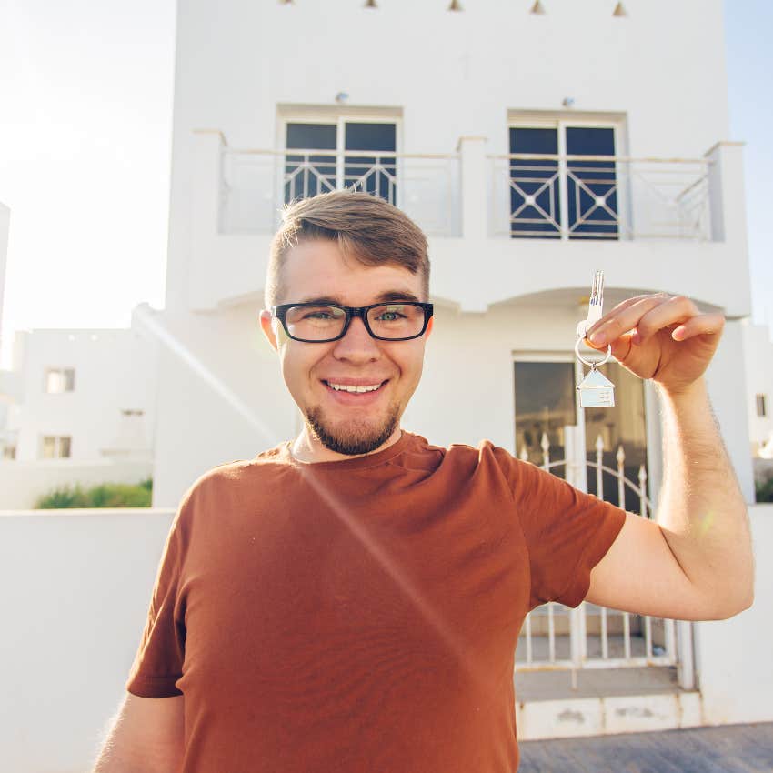 Dad calls daughter selfish for being upset after he gifted his son a house