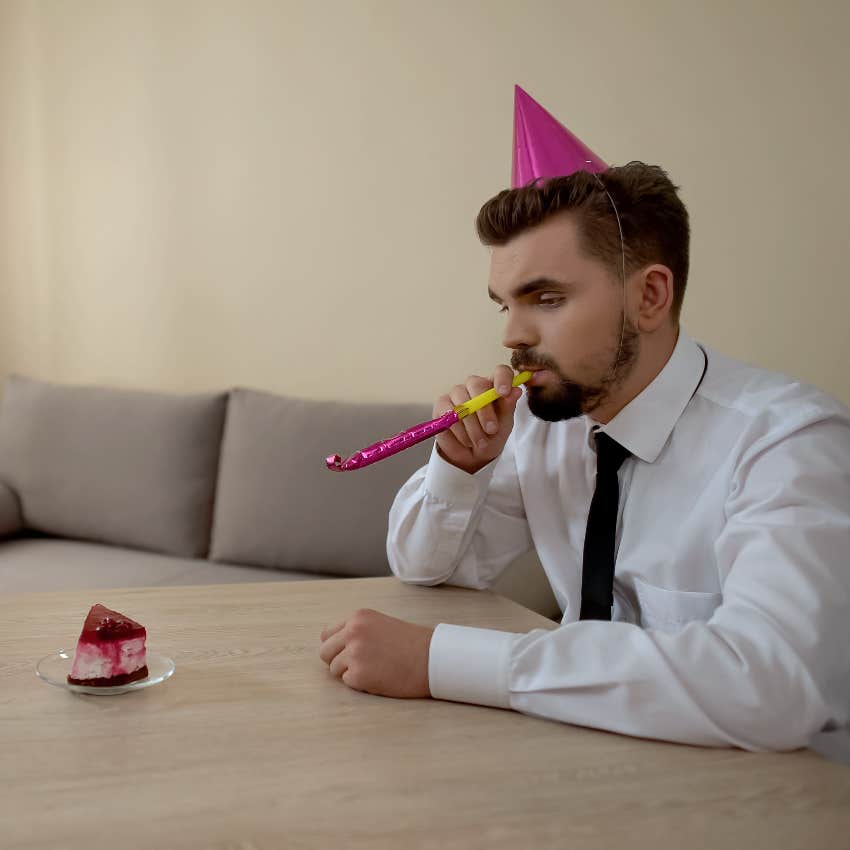 DoorDash Driver Asks Customer For An Additional Tip Since It's His Birthday