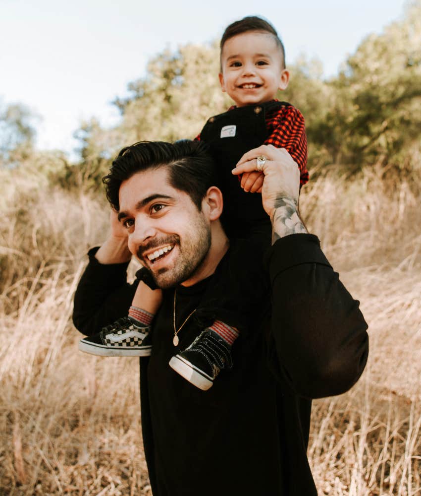 Woman Shares How She And Her Boyfriend Became A 'Low Income' Family Of 5 — With Another Kid On The Way